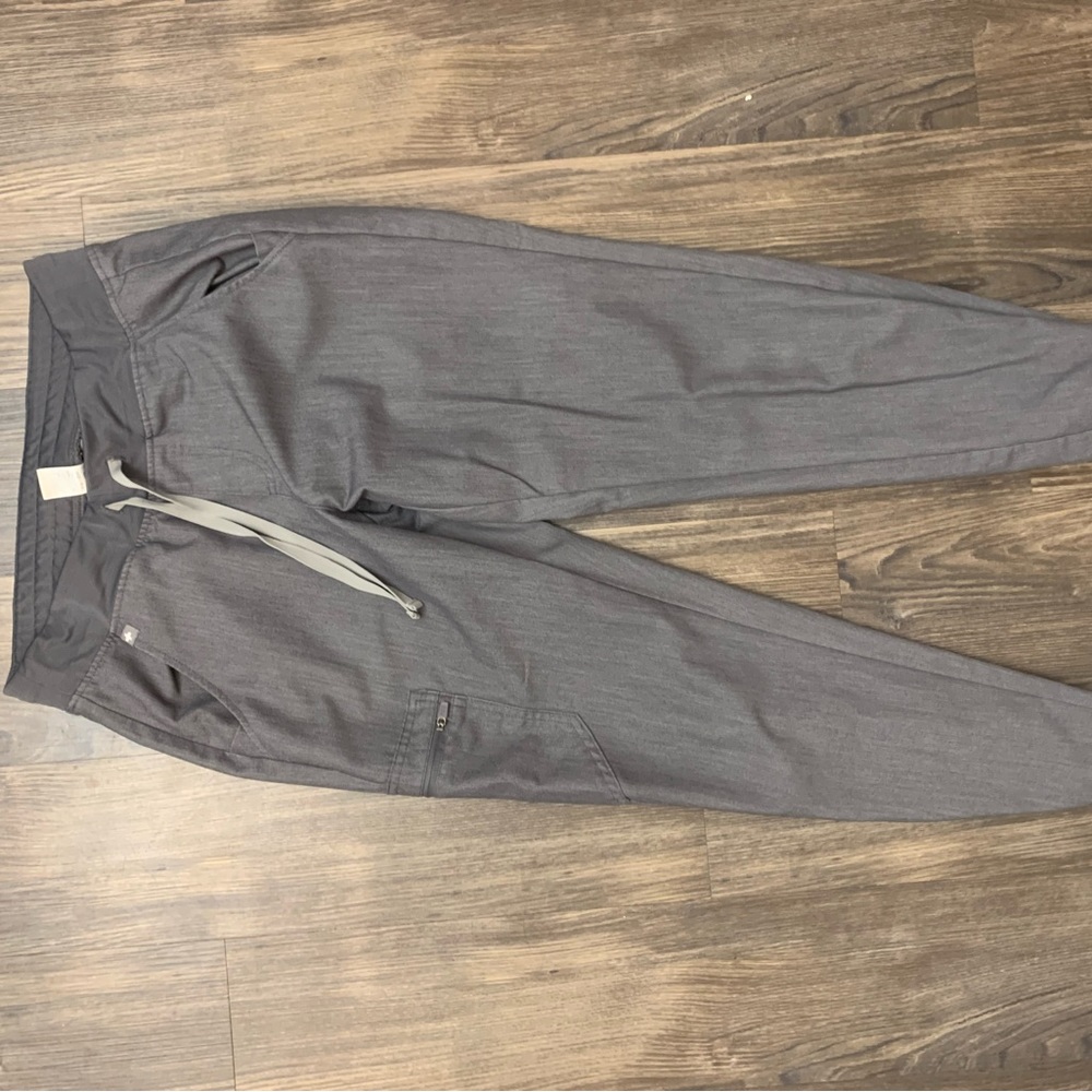 Figs Zamora jogger in gray (these are regular waisted not high)